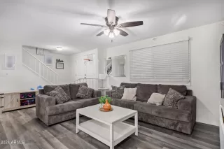 Photo #6: 6650641 Listing 