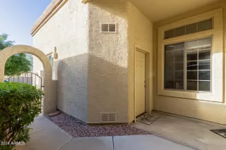 Photo #2: 6650747 Listing