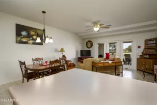 Photo #6: 6650773 Listing