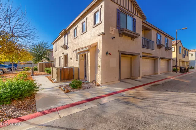 MLS: 6651468 Condo For Sale