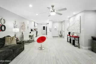 Photo #2: 6651630 Listing