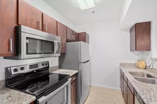 Photo #6: 6651993 Listing