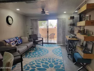 Photo #2: 6652085 Listing