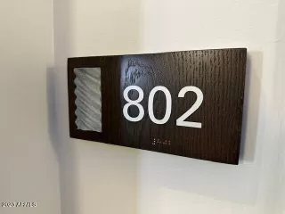 Photo #3: 6652613 Listing