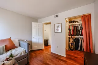 Photo #3: 6652750 Listing 