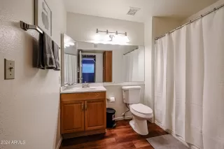 Photo #5: 6652750 Listing 