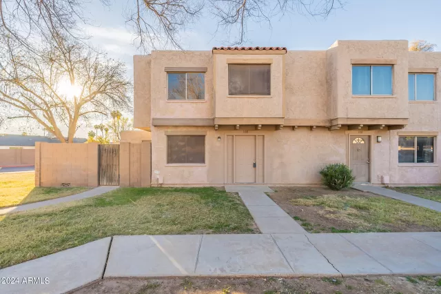 MLS: 6652807 Condo For Sale