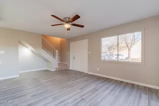 Photo #2: 6652807 Listing