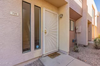 Photo #2: 6652990 Listing 