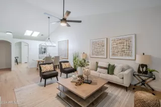 Photo #2: 6653041 Listing