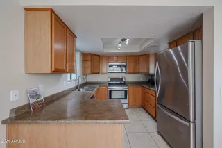 Photo #4: 6653833 Listing