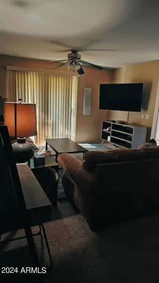 Photo #2: 6653896 Listing 