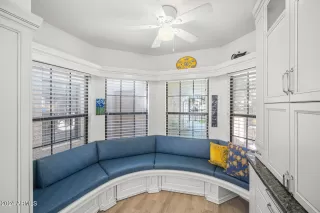 Photo #6: 6653983 Listing