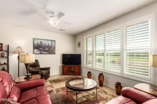 Photo #6: 6654047 Listing