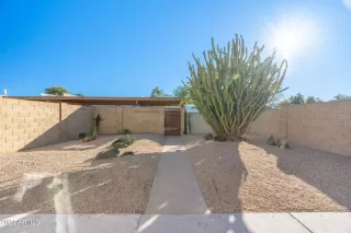 Photo #4: 6654161 Listing