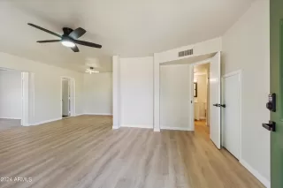 Photo #2: 6654324 Listing