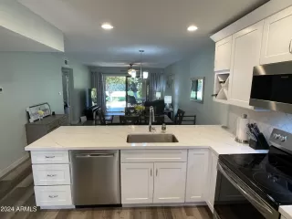 Photo #2: 6654514 Listing