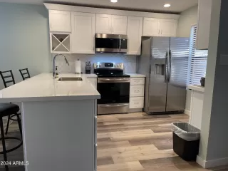 Photo #3: 6654514 Listing