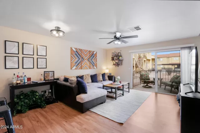 MLS: 6654916 Condo For Sale