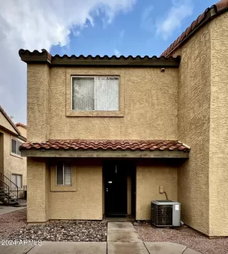 Photo #6: 6654916 Listing