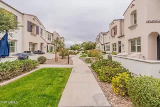 Photo #6: 6655027 Listing