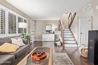 Photo #2: 6655053 Listing