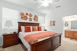 Photo #4: 6655084 Listing