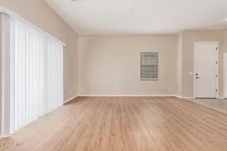 Photo #3: 6655300 Listing 