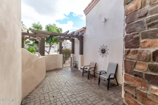 Photo #5: 6655363 Listing