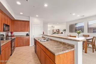 Photo #2: 6655767 Listing