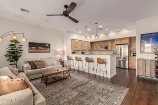 Photo #2: 6656023 Listing 