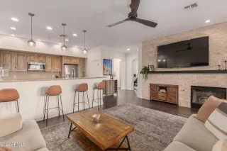 Photo #5: 6656023 Listing 