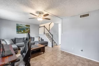 Photo #4: 6656116 Listing 