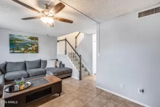 Photo #5: 6656116 Listing 