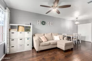 Photo #5: 6656118 Listing 