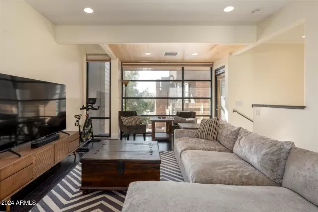 MLS: 6656227 Condo For Sale