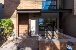 Photo #5: 6656227 Listing