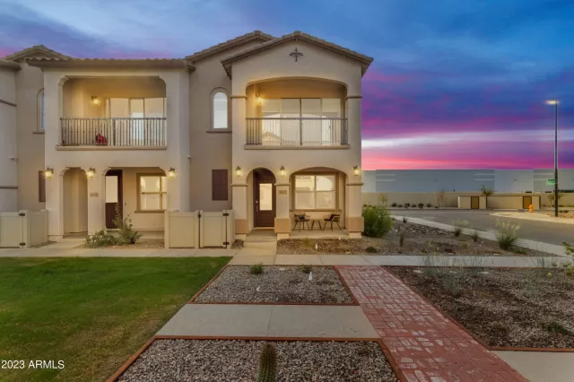 MLS: 6656288 Condo For Sale