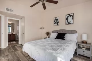 Photo #1: 6656408 Listing