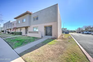 Photo #1: 6656691 Listing 