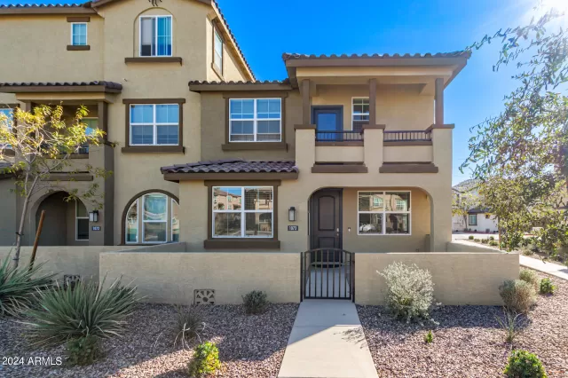 MLS: 6656715 Condo For Sale