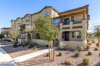 Photo #1: 6656715 Listing