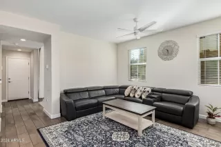 Photo #5: 6656715 Listing