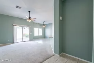 Photo #4: 6656987 Listing