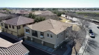 Photo #2: 6656988 Listing