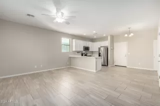 Photo #5: 6657294 Listing 