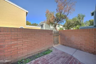 Photo #2: 6657526 Listing 