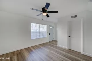 Photo #4: 6657526 Listing 