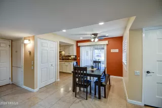 Photo #4: 6657604 Listing