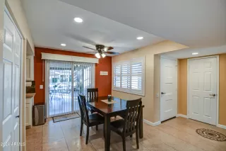 Photo #5: 6657604 Listing